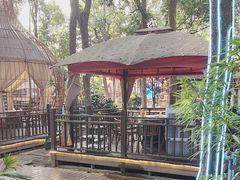 -二荆条·蜀鲜汇城市森林火锅