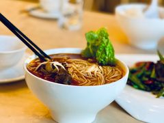 牛肉米线-勐巴拉云顶餐厅