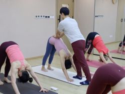-酉嘉瑜伽YO+YOGA