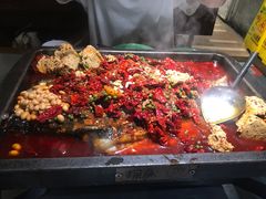 -探鱼·鲜青椒爽麻烤鱼(银泰城店)