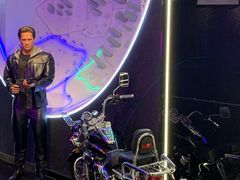-厦门帷幕开啦红地毯蜡像艺术馆