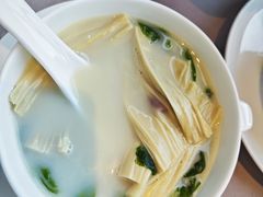 -粤界(望京金辉店)