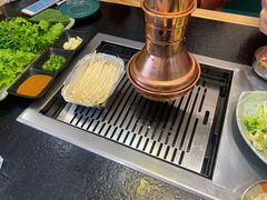 -臻牛烤肉
