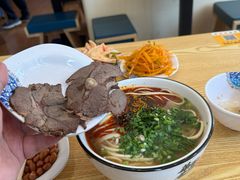 -德元兰州纯汤牛肉面
