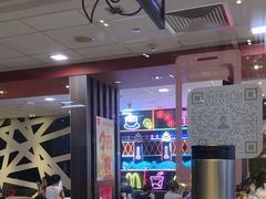 -麦当劳(汉口火车站候车室店)
