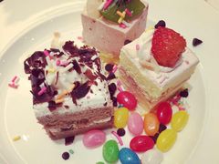 -东方红海鲜百汇(国际大厦店)