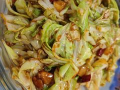 炝炒圆白菜-白家锅烙