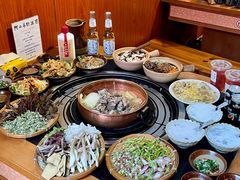 -阿山卓·野生菌火锅·纳西火塘烤肉