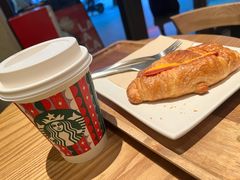 -星巴克(广州淘金路店)