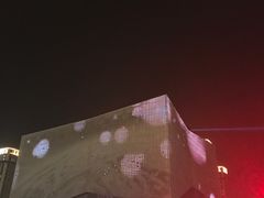 -南京眼步行桥