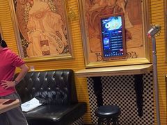 -自由港KTV(王子公主金平店)