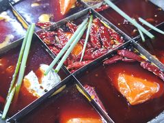 -正南齊北重庆老火锅(光华村直营店)