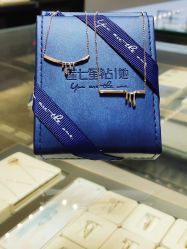 -莲七珠宝(西万达店)