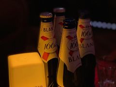 -FOUR PLAY BAR