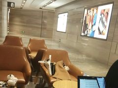 -星巴克(港汇1号办公楼店)