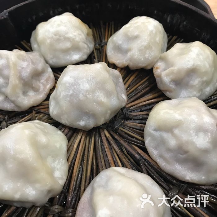 吴盛兴绉纱汤包馆