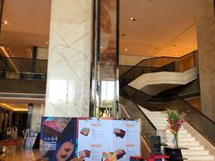 -中山利和希尔顿酒店