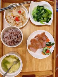 -卓玥国际月子会所(罗山路店)