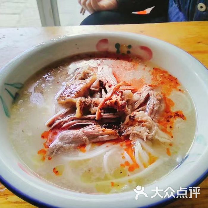 正宗巍山火巴肉饵丝图片-北京快餐简餐-大众点评网