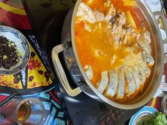 -弘烨 贵州酸汤 鱼火锅(东财店)