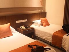 -九华山聚龙大酒店