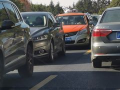 -上海佘山国家森林公园东门地面停车场