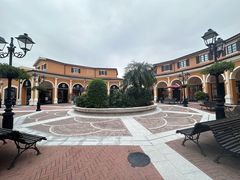 -佛罗伦萨小镇广佛名品奥特莱斯(疏港路店)