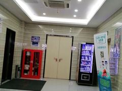 -一兆韦德健身(张杨路店)