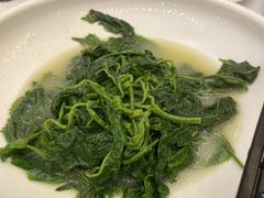 -五谷芳乳鸽王(海景店)