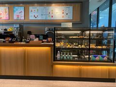 -星巴克(青岛火车北站候车大厅店)