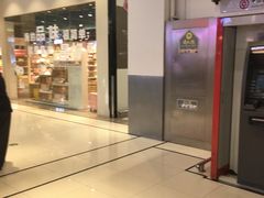 -欧尚超市苏州店停车场(金鸡湖路店)