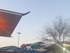-欢乐水魔方水世界