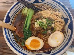 草本老卤肥肠面-芜小皖砂锅菜(青山街店)