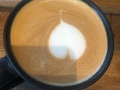 -星巴克臻选(上海合生汇1F店)