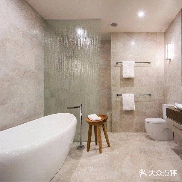 搞定浴室不单调，全靠美观又有设计感的TA~