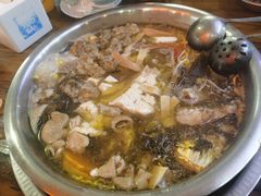 -泸州酸菜豆花火锅川师店