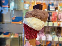 -VENCHI 闻绮(上海佛罗伦萨小镇店)