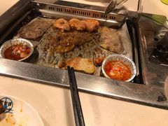 -爱客得牛排海鲜烤肉·火锅自助(春熙路黑金好店)