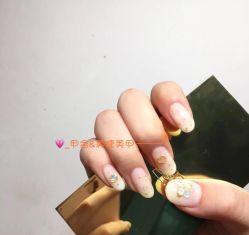 -甲舍美甲美睫艺术馆