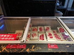 -佰烧海鲜烤肉火锅自助(世茂国际广场店)