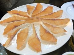 虹鳟鱼-沱江鱼府(丽江店)