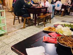 大堂-邓莽子老火锅(中兴路总店)