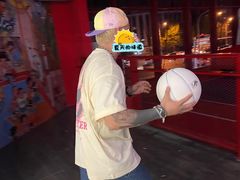 -THE BOX朝外年轻力中心