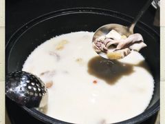 -煲宫猪肚鸡(昆山金鹰国际购物中心店)