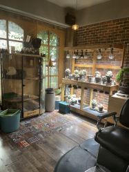 -青木造型HAIR·あおき髪を刈る潮人店