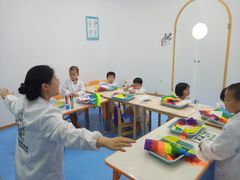 -科晓兔外教英文·数学思维·乐高编程·科学实验(怡山校区)