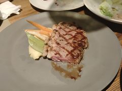 -Carbon莫卡哆·意大利复古集市餐厅(杭州大厦店)