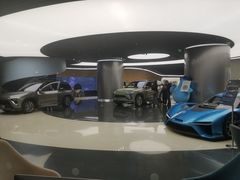 -蔚来中心(北京中关村店)