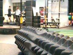 -Freedom Fitness私教健身俱乐部(徐虹北路店)