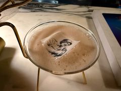 -OZONE 顶楼酒吧(香港丽思卡尔顿酒店)